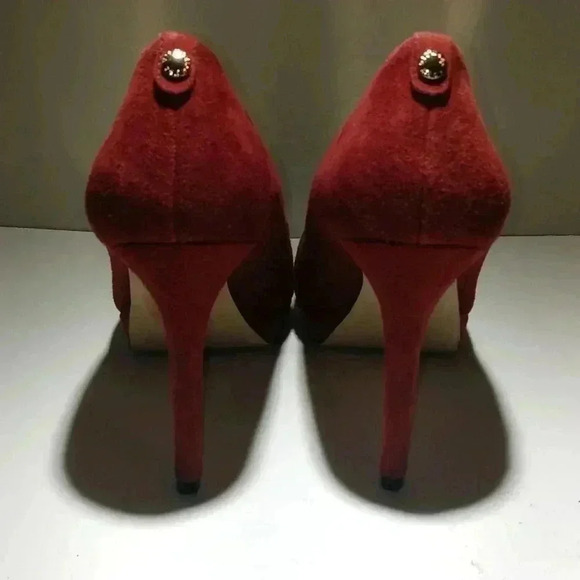 Micheal Kors platform heel - Picture 3 of 7